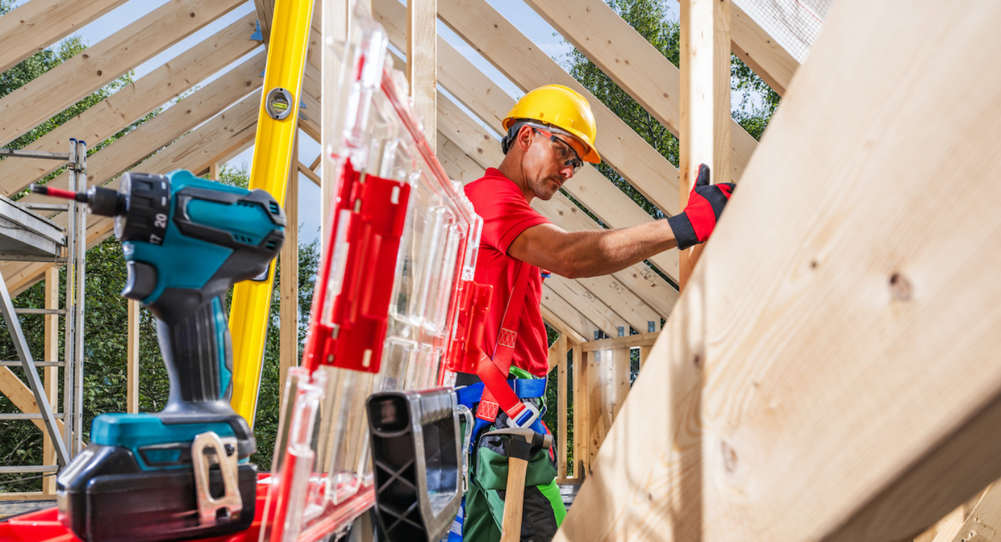 Beneficios del pino amarillo en la infraestructura industrial
