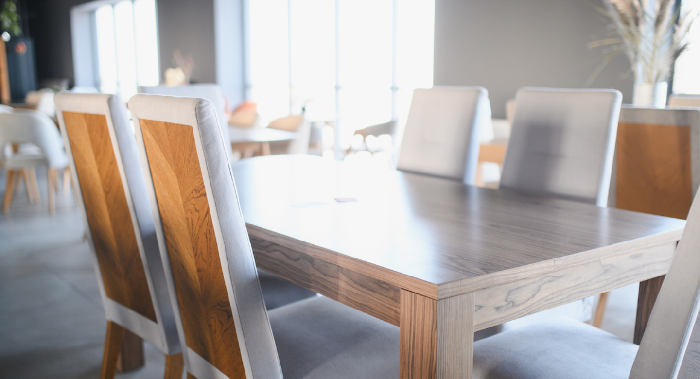 Ventajas de la madera en la creación de muebles exclusivos