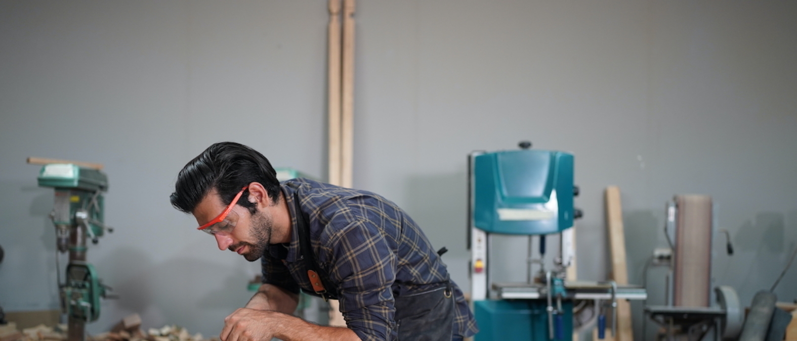Disenar con madera de poplar equilibrio durabilidad estética